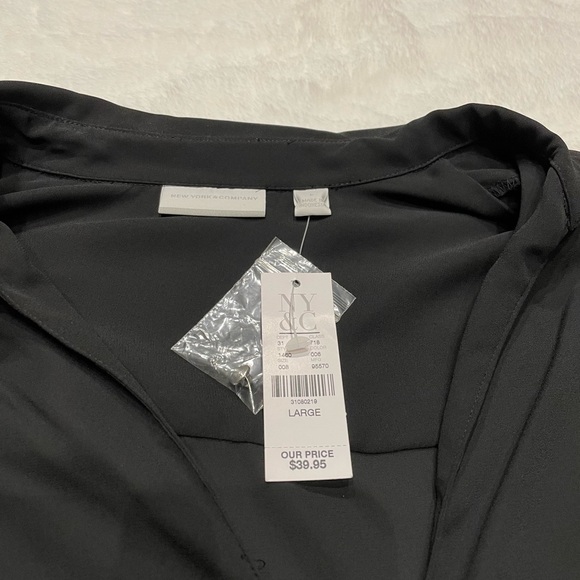 New! New York & Co Black Blouse Size Large - Picture 3 of 5